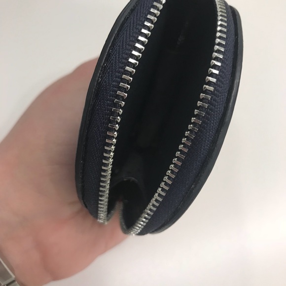 Marc Jacobs metallic blue distressed coin wallet - Picture 2 of 4